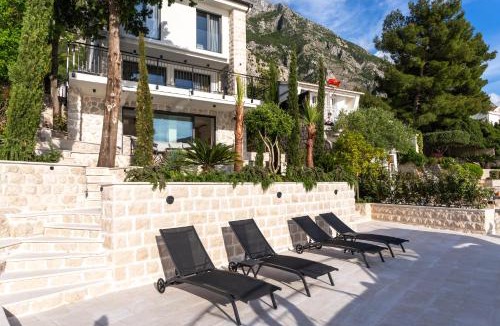 Dobrota House | Calma House by the Sea