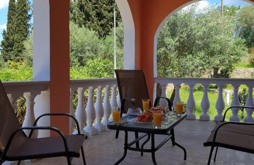 Dafnata Apartment | Calondri Apartment 1 in Achilleion Region