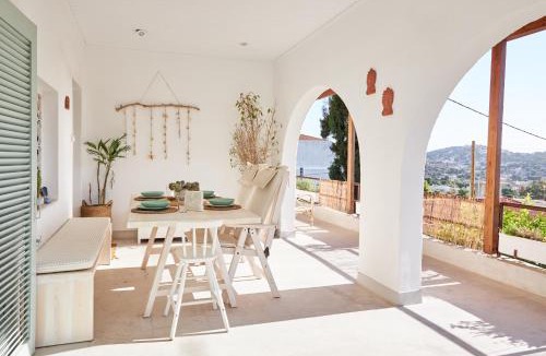 Kropia House | Camara Athens Riviera Home