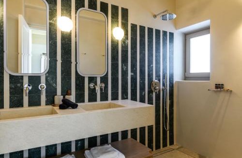 Ano Mera Hotel | Camarades Mykonos