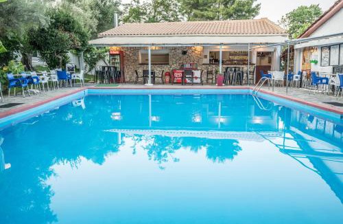 Kariotai Apartment | Camping & Rooms Kariotes