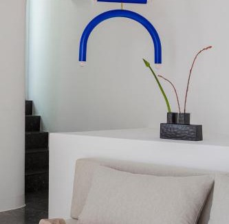 Oia Hotel | Canaves Oia Suites - Small Luxury Hotels of the World