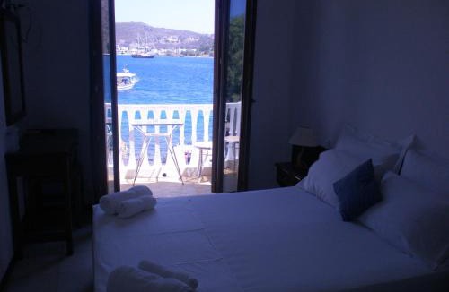 Skala Hotel | Captain's House Hotel