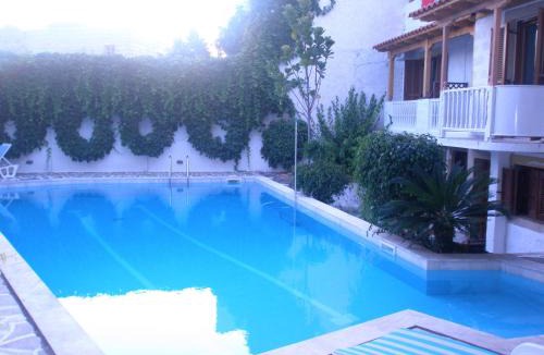 Skala Hotel | Captain's House Hotel