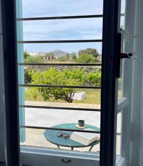 Apollonia House | Captains Garden House