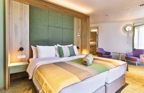 Downtown Hotel | Carine Hotel Centar