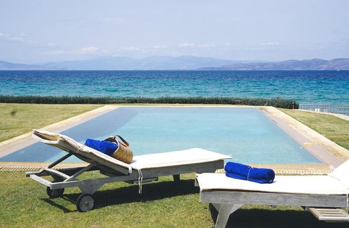 Aegina Town Villa | Carpos Villa