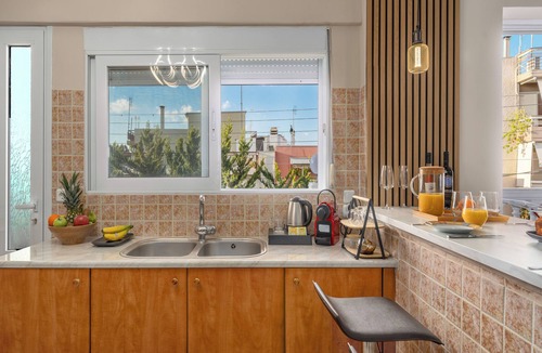 Athens Apartment | Casa Antigone - Comfortable house in Athens Metro Mall