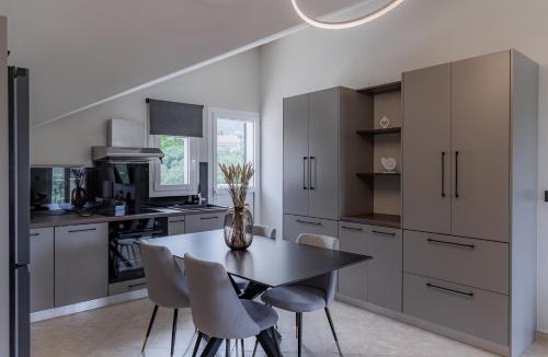 Razata Apartment | Casa Aurora