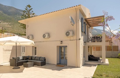 Lourdata Villa | Casa di Cona