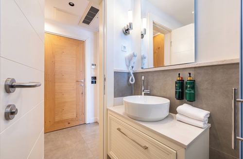 Becici Hotel | Casa di Sofia