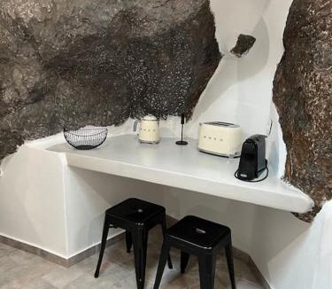 Triovasalos House | Casa Legko