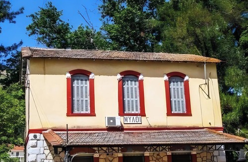 Mili Apartment | Casa Lela 1 – Traditional Stone Home 8m from the Sea