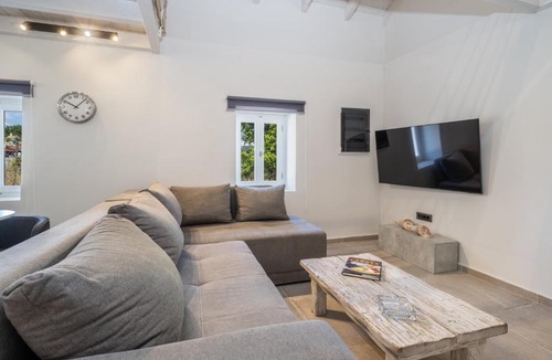 Katsarata House | Casa Mia Katsarata