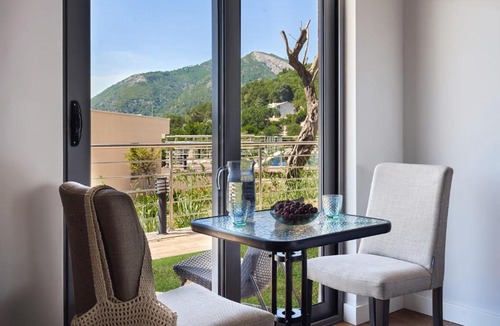 Kotor Apartment | Casa Montenegro Studio swimming pool with amazing view
