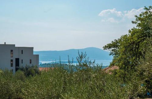Kotor Apartment | Casa Montenegro studio with pool and lovely sunset