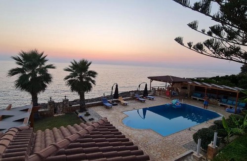 Agrilos Apartment | Casa Petra Limenari