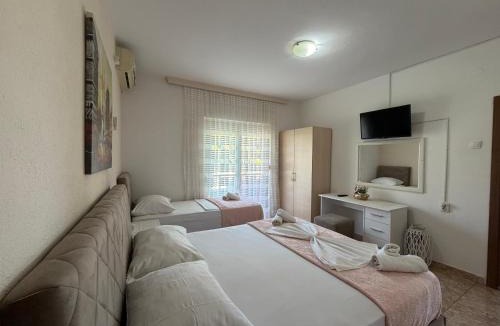 Gjerana House | Casa ROBI - Apartments