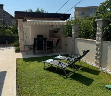 Zelenika House | Casa Verde Family Home, Zelenika