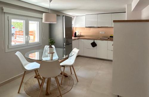 Elliniko-Argyroupoli Apartment | Casa Verde Minimal & Cozy Stay