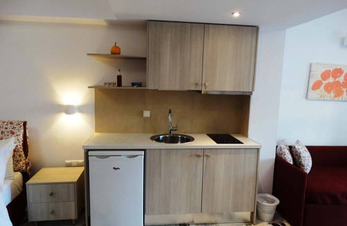 Katapola Bed & Breakfast | Castelopetra Studios