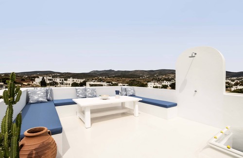 Aliki Apartment | Cavos Paros Boho Rooftop Apt: Sea Views, Yoga Deck