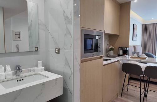 Piraeus Apartment | CC LUX Standard Twin Room 504