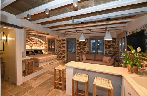 Exomvourgo Villa | Celini villa ll Tinos