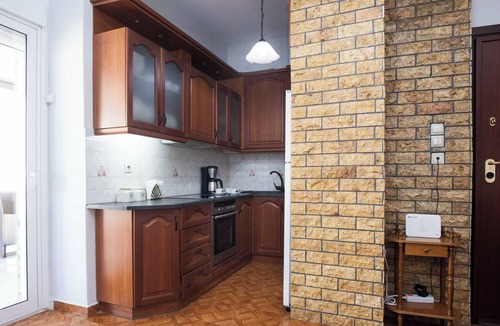 Monastiraki Apartment | Central 2Bd Apt w Balcony by Monastiraki