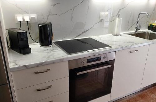 Kaisariani Apartment | Central Apartment near Panathenaic Stadium & University