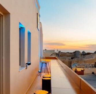 Oia Hostel | Central Hostel Oia