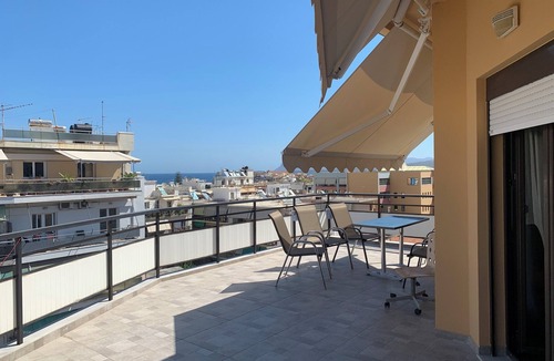 Nea Chora Apartment | Central huge apartment with free parking