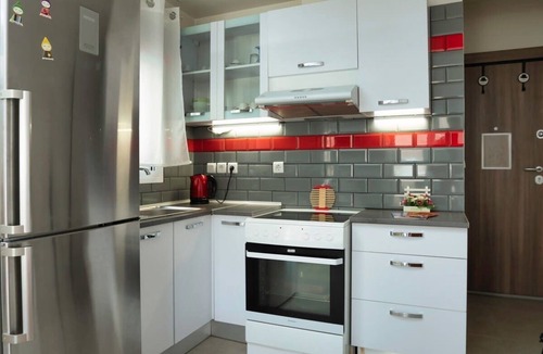 Ilisia Apartment | Central & Spacious Athenian Penthouse Getaway
