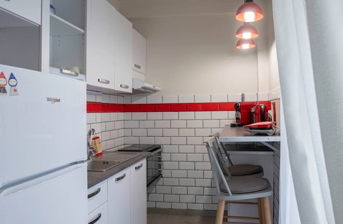 Ilisia Apartment | Central Spacious Athenian Penthouse Getaway