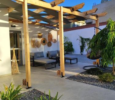Tolo House | Centro Stone House