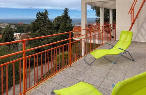 Utjeha Apartment | Ceres Apartments - One-Bedroom Premier Apartment