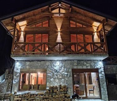 Kolasin Ski Chalet | Chalet Blanc