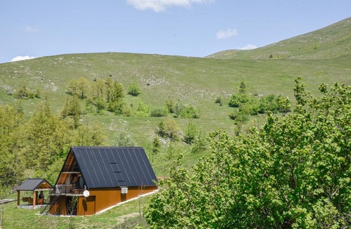 Pluzine House | Chalet Highland