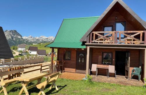 Zabljak Cabin | Chalet Hill Mountain Sauna