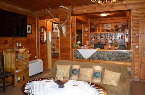Aisimi Hotel | Chalet Safari