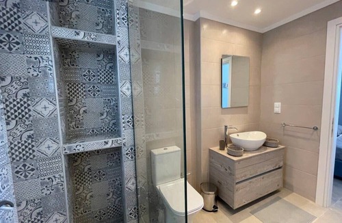 Haraki Apartment | Charaki Escape Chic Studio with Seafront Patio