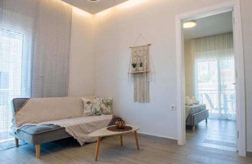 Petaloudes Apartment | Charavgi Apartment 1