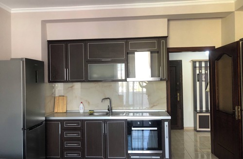 Tirana Apartment | Charming 1-bedroom apartment in enchanting Tiranë with AC