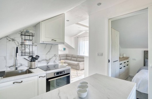 Skaljari Apartment | Charming 1-bedroom apartment with AC and WiFi in marvelous Kotor Municipality