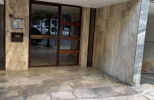 Kallithea Apartment | Charming 2-Bed Apartment in Kallithea