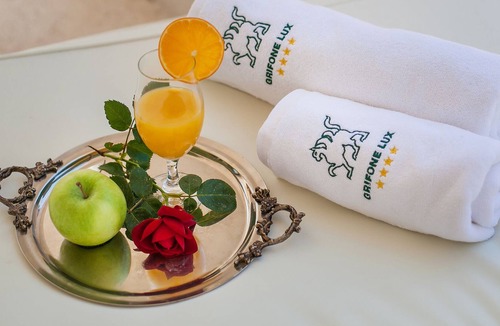 Grahovo Apartment | Charming 2 bedroom apartment 50 m from the beach