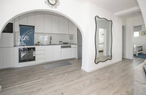 Montenegro Coast House | Charming 2-bedroom house in ocean views in Utjeha