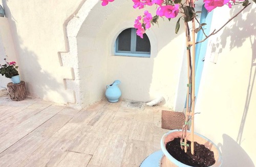 Apokoronas Villa | Charming 3 bed/2 bath Cretan village escape w/ocean view