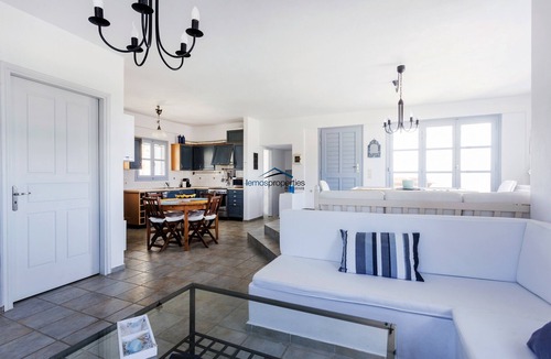 Kea Villa | Charming and elegant Villa Thea with a swimming pool and sea view.