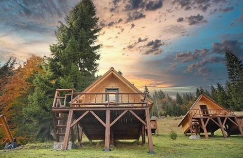 Montenegro House | Charming Chalet for 2